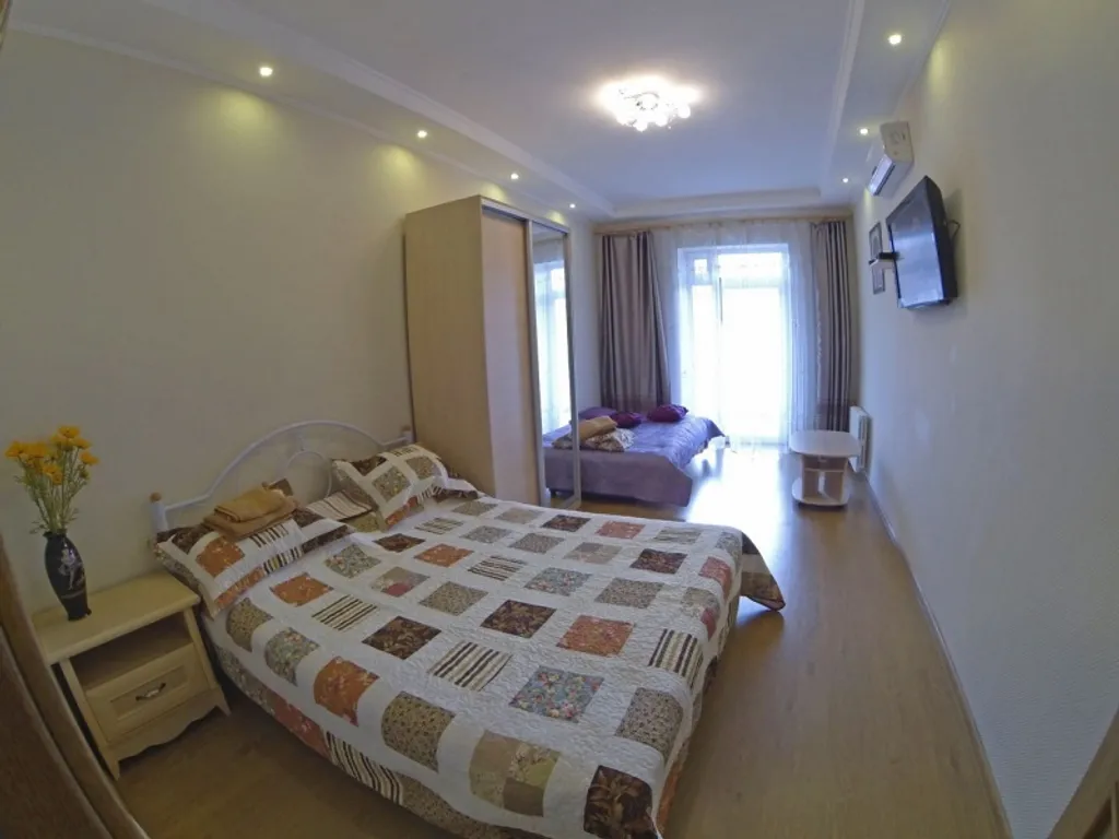 2-комнатная квартира в центре