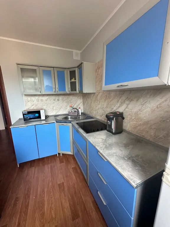 Квартира у озера.