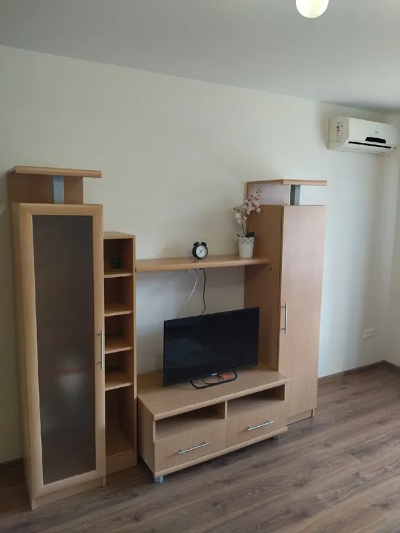 Уютная квартира на остановке Городской Дворец Культуры