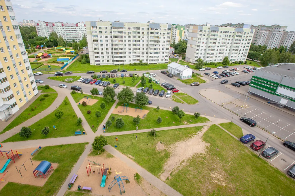 Квартира Просторная 2-комнатная квартира с бесплатной парковкой — Минск