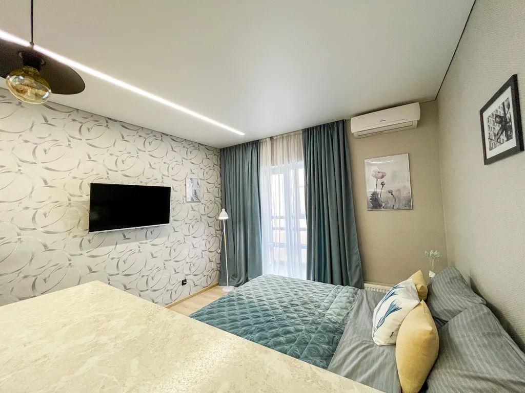 Апартамент с видом на реку Волхов