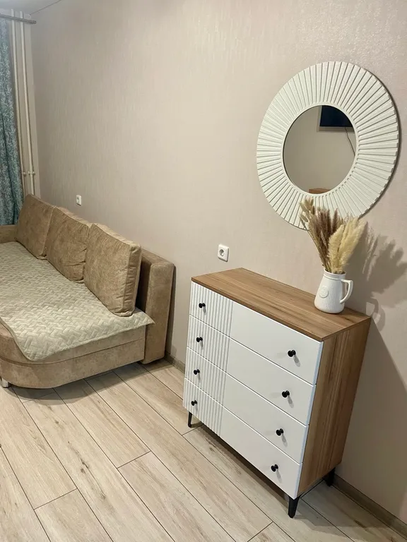 Однокомнатная квартира у Памятника Славы