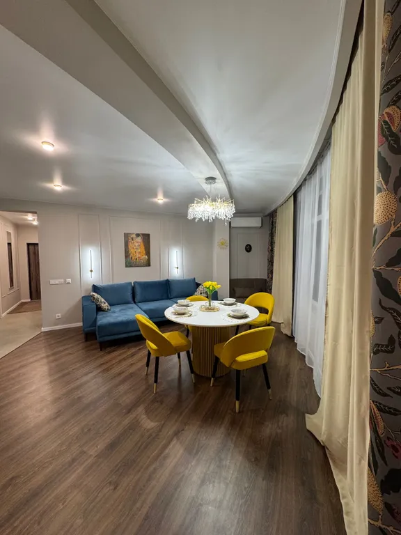 Квартира трёхкомнатная рядом с пляжем в Ливадии