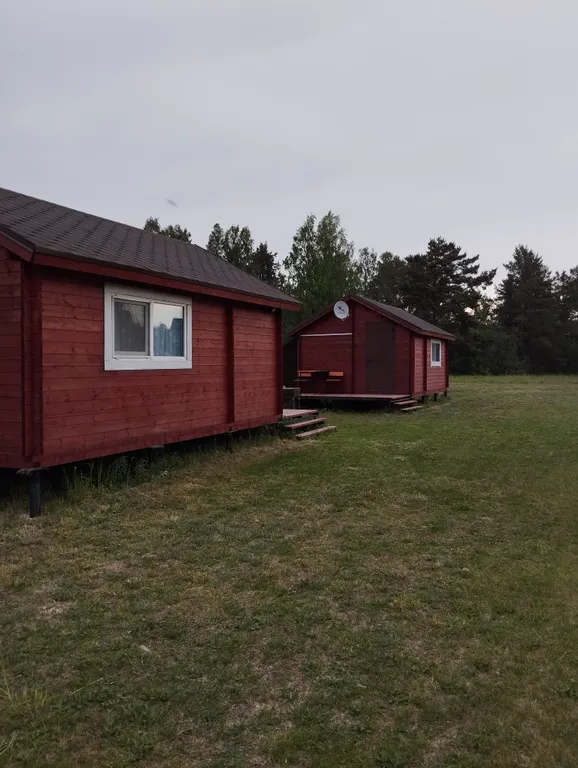 Коттедж Уютный домик на берегу реки — Лодейное Поле