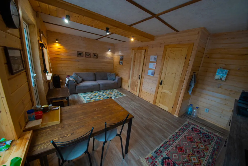 Уютный дом на берегу карельского озера