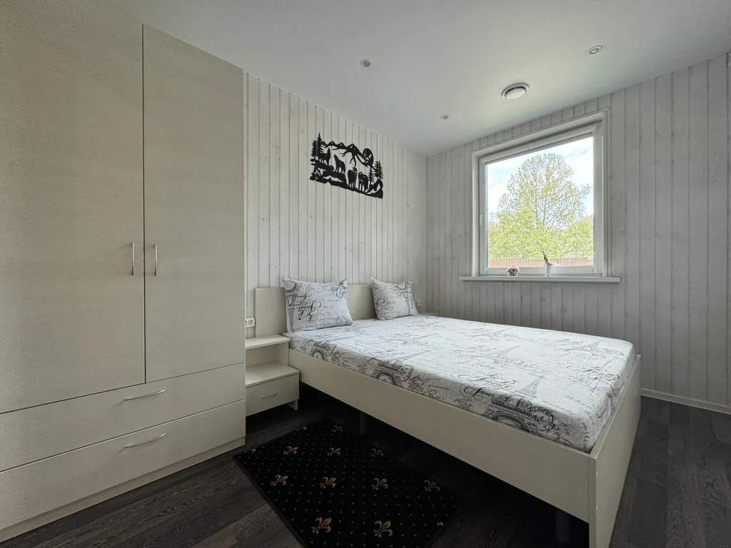 Комфортабельный дом на берегу озера Нарочь