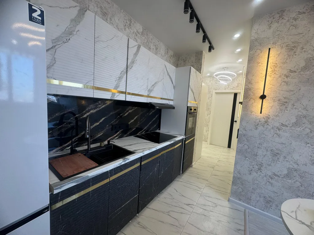 Евро 4-х комнатная люкс квартира