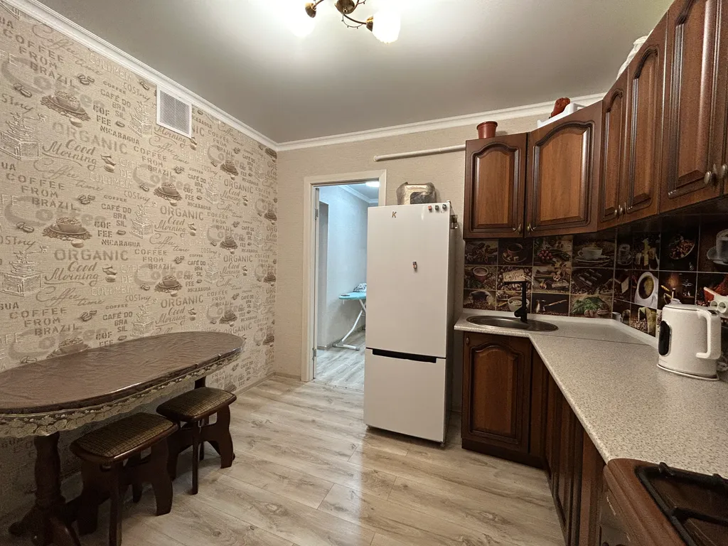 Квартира Двухкомнатная квартира в центре города — Темрюк