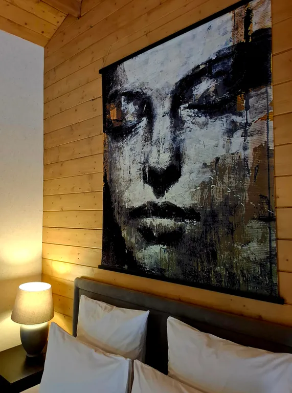 Коттедж у реки в центре Звенигорода