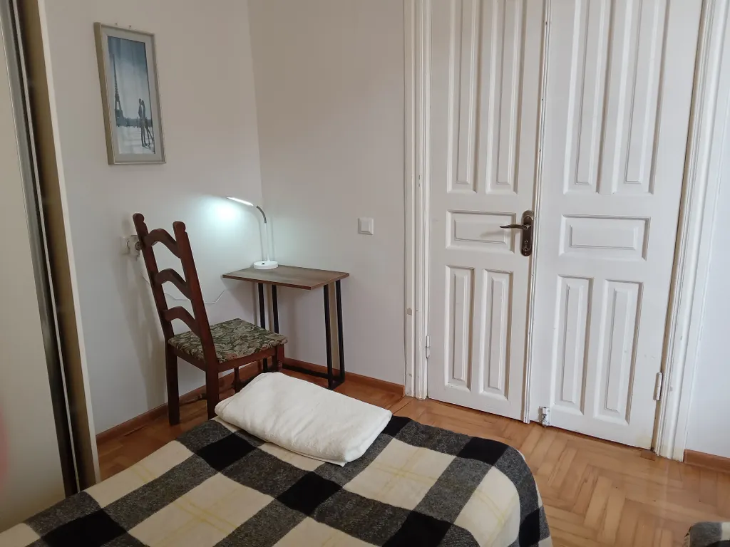 Небольшая комната для двоих в уютном гостевом доме