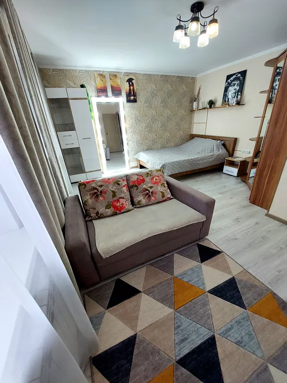 Солнечная квартира — аренда посуточно в Вязьма