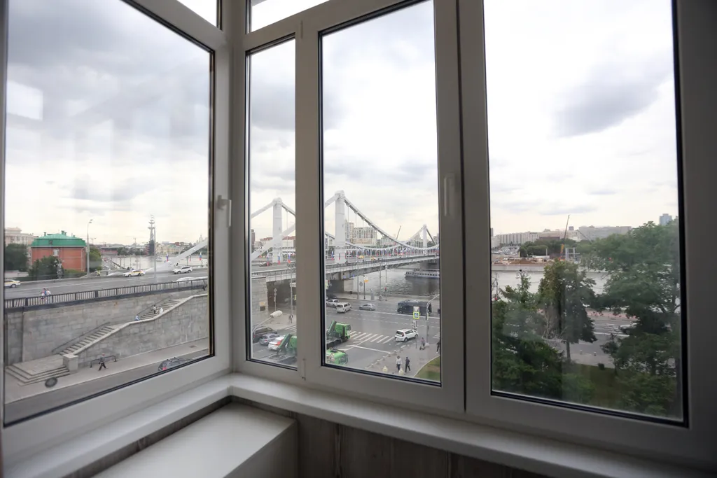 Семейная квартира на набережной