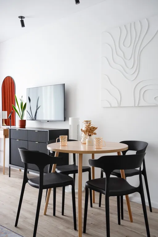 Квартира Квартира Уютная студия Лайм с балконом у Верхнего пруда — Калининград