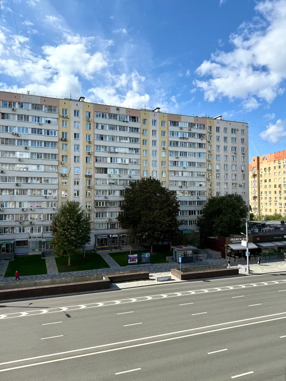 Новая студия с дизайнерским ремонтом