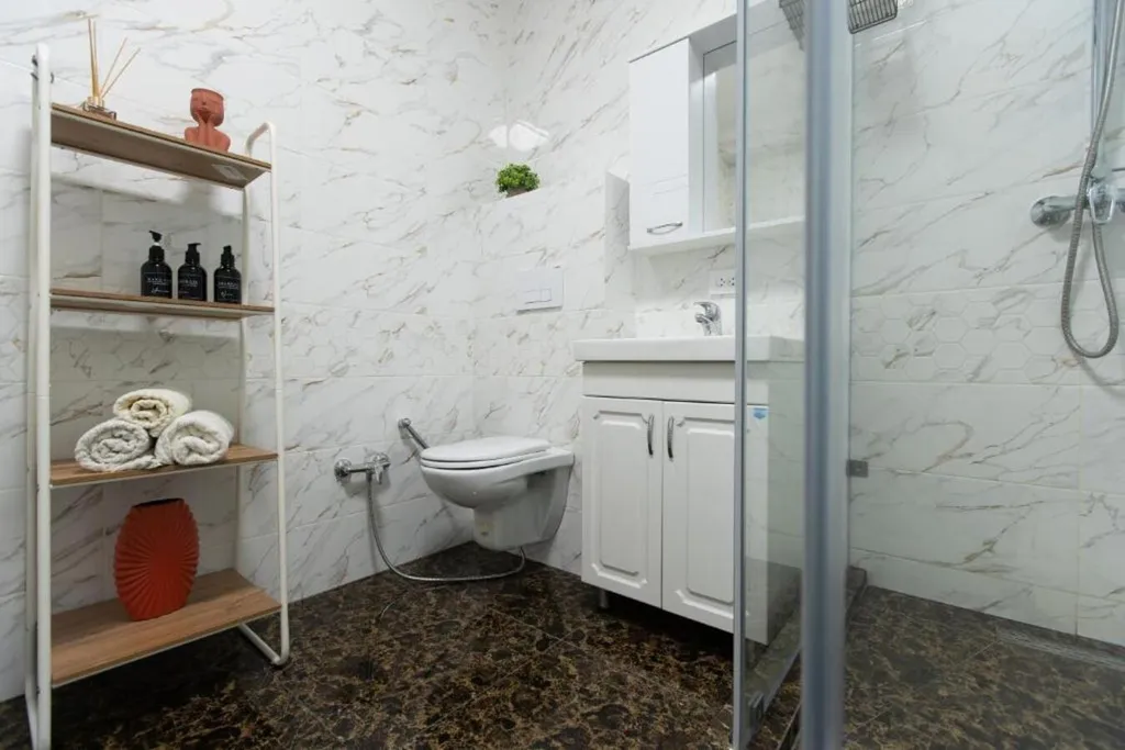 Квартира 2-ком квартира Bayhouse в ЖК Sky Терракота для 6-х гостей — Алматы