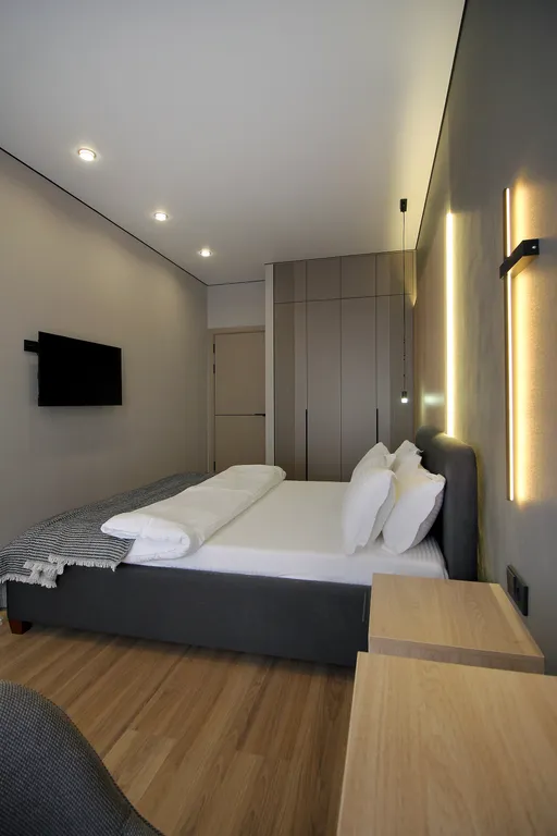 Meridian Lux New Apt