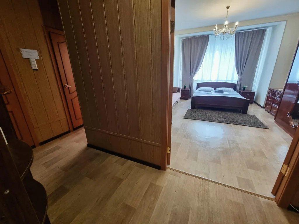 Апартаменты на мира 17