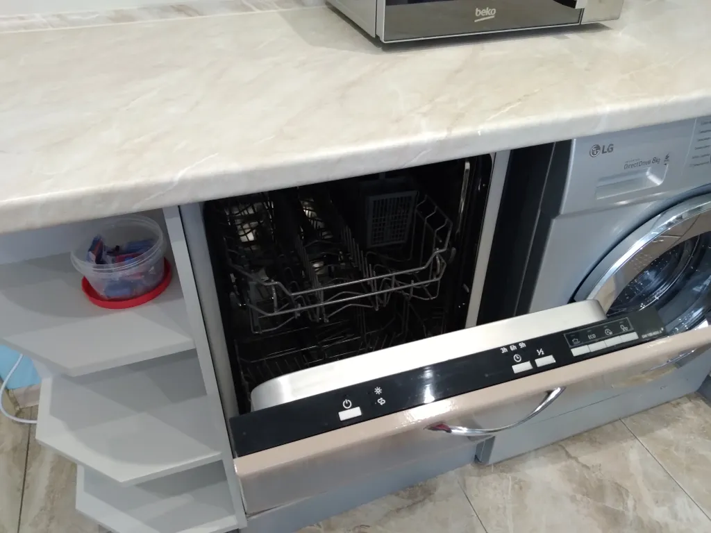 Просторная квартира центр города с видом на море и горы