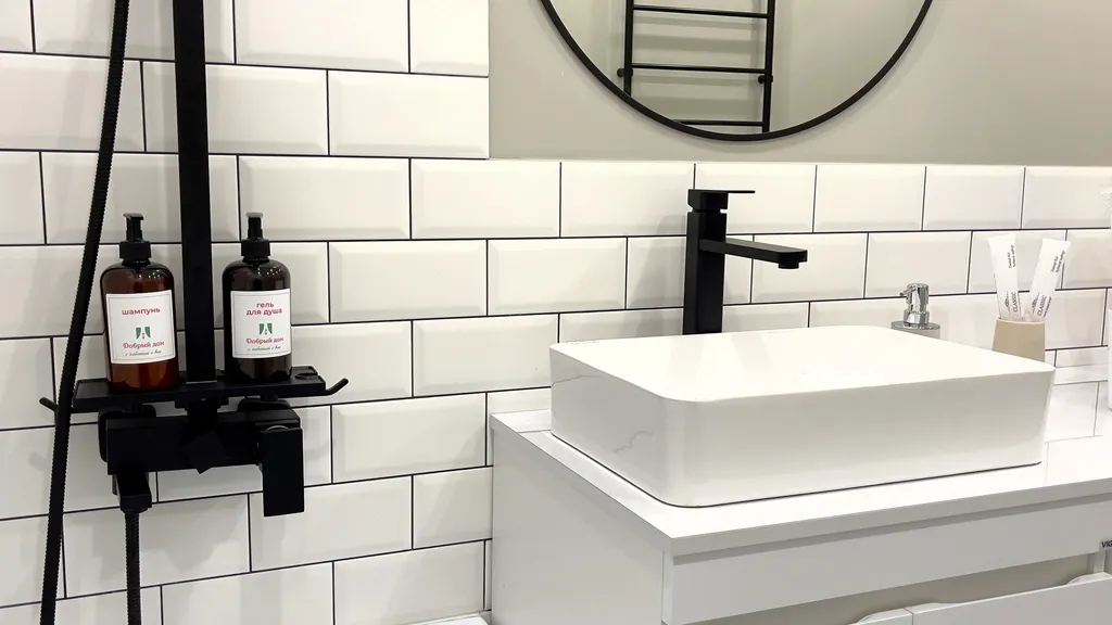 Квартира Апартамент рядом с поликлиниками — Тюмень