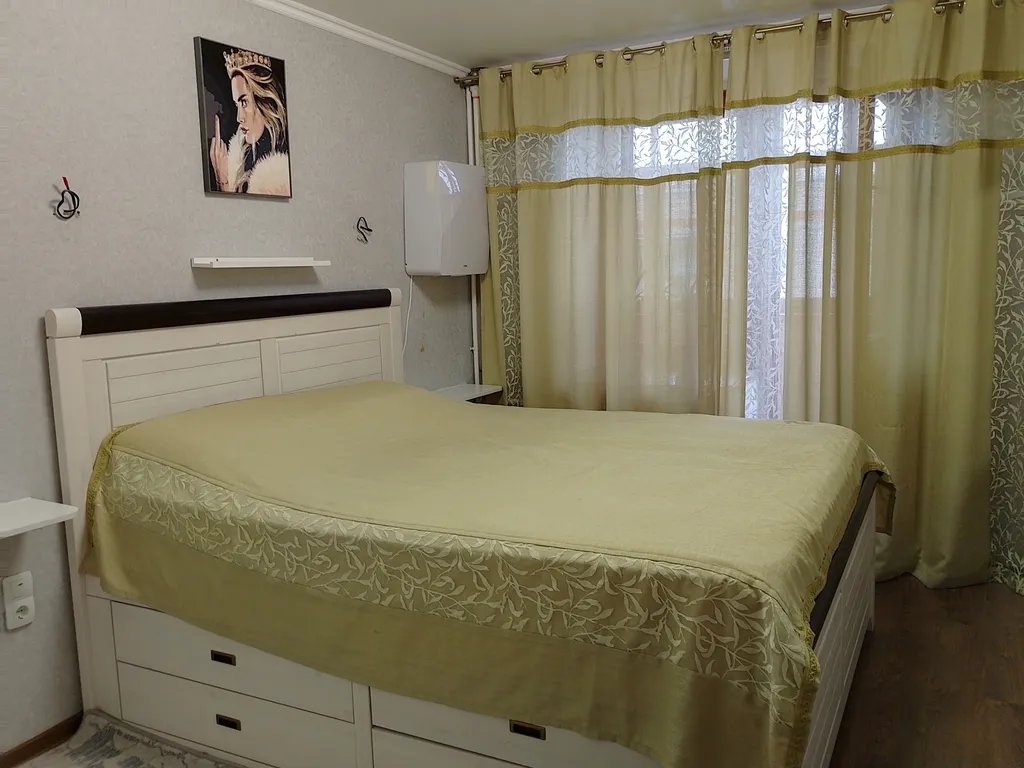 3-комнатная квартира в центре рядом с набережной