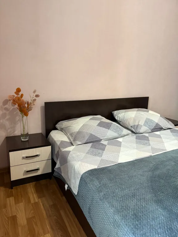 День Ночь - двухкомнатная квартира в самом сердце города — аренда посуточно в Чита