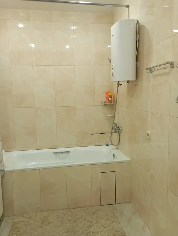 Квартира с видом на горы и набережную в центре города