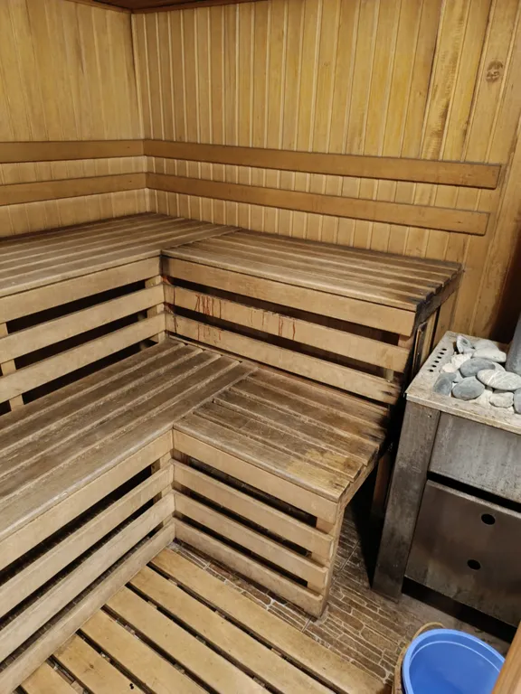 7-комнатный Дом