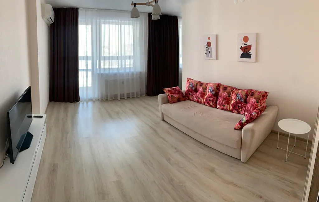 Красивая, уютная 3-комнатная квартира — аренда посуточно в Ижевск