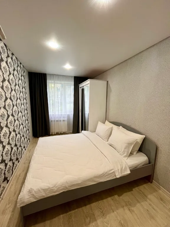 3-комнатная Квартира — аренда посуточно в Прокопьевск