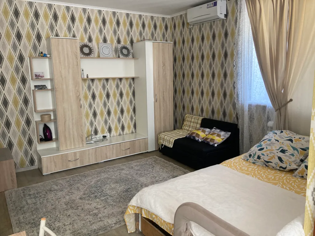 Студия возле санатория Днепр