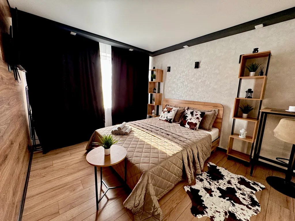 Студия Эконом, возле АлтГПТУ со всеми удобствами