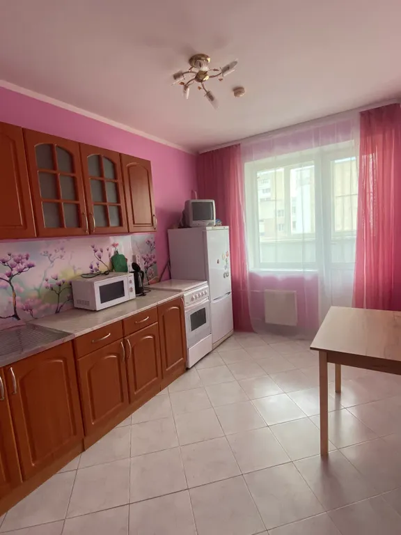 Уютная квартира в пригороде — аренда посуточно в Великий Новгород