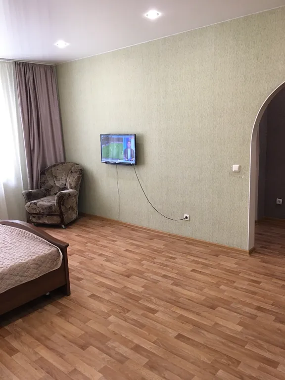 Чиcтaя уютная кваpтирa в центpe гopода