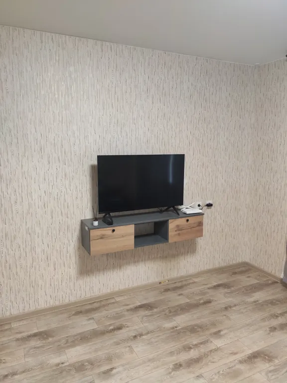 Новая чистая квартира рядом с лесом