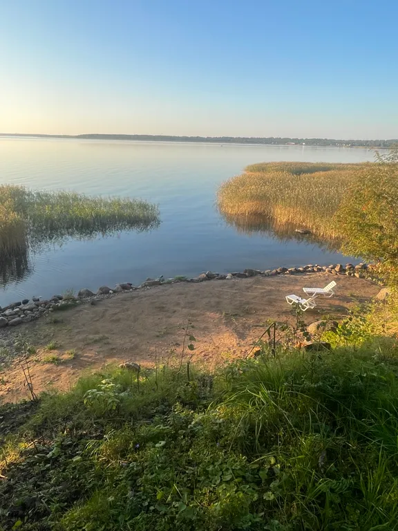 Современный дом с удобствами 1 линия озеро Селигер