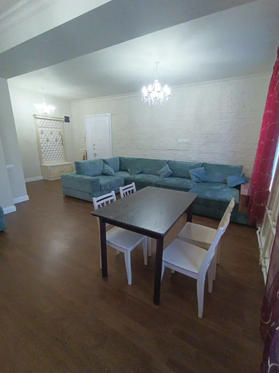 Отличная локация, квартира в центре города с евроремонтом