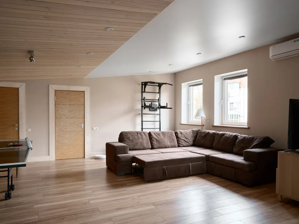 Коттедж с бассейном и баней