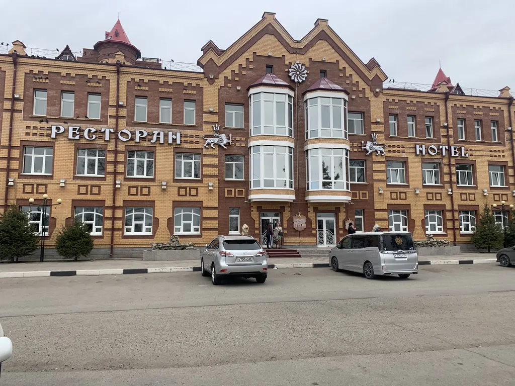 Евродвухкомнатная квартира на набережной с видом на Китай