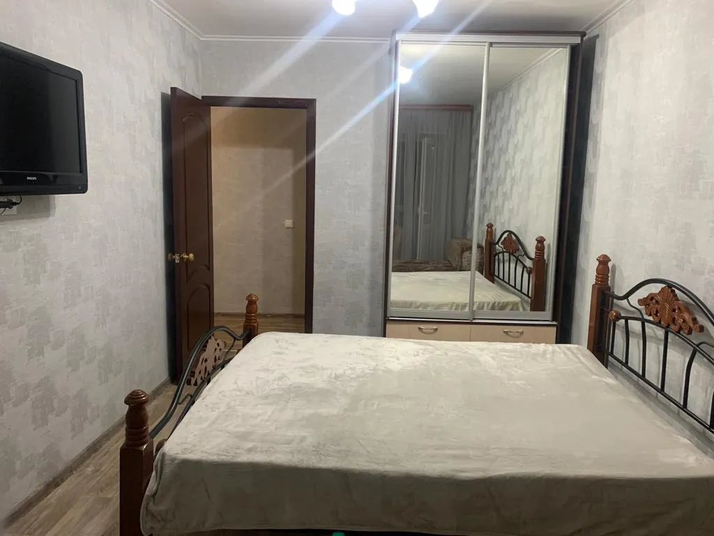 3-комнатная Квартира — аренда посуточно в Уфа