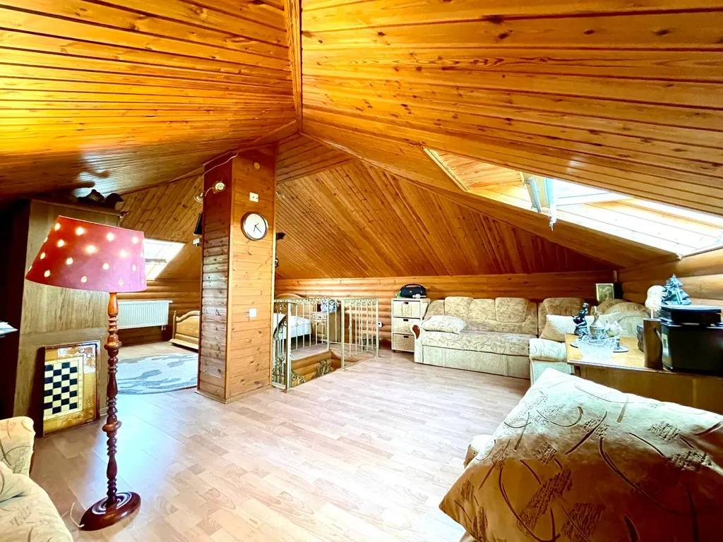 Коттедж Домик с теплым бaссейном и баней — Малые Горки