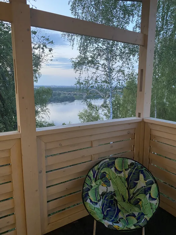 Дом с чаном и видом на реку в стиле A-Frame