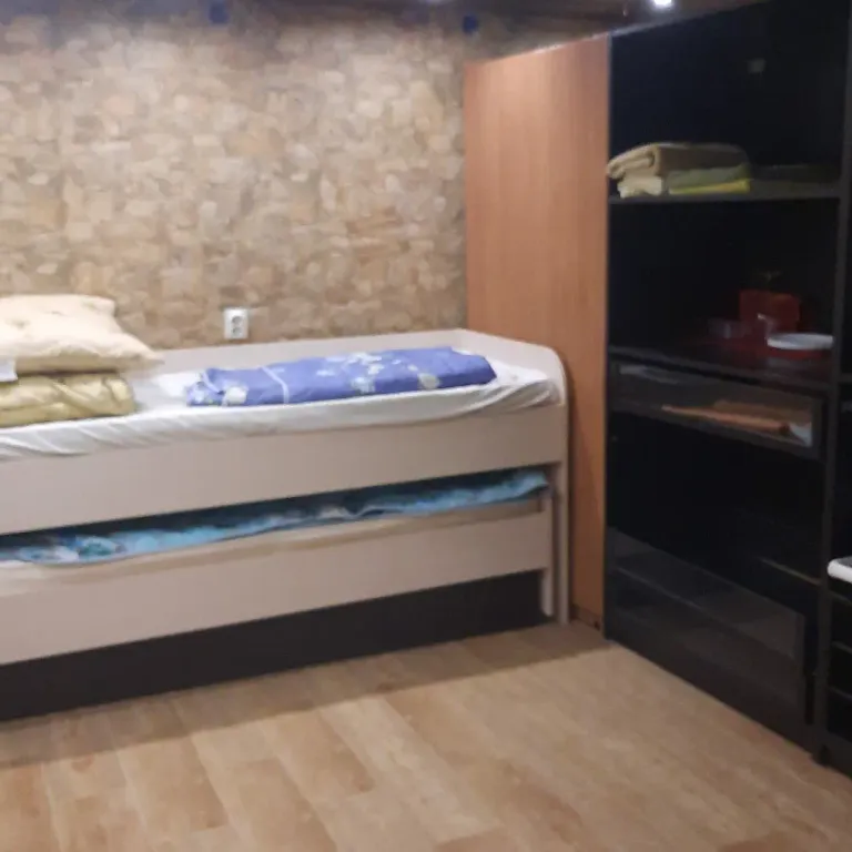 Уютный домик в тихом месте на берегу моря