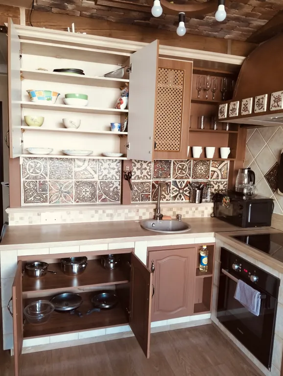 Студия у метро