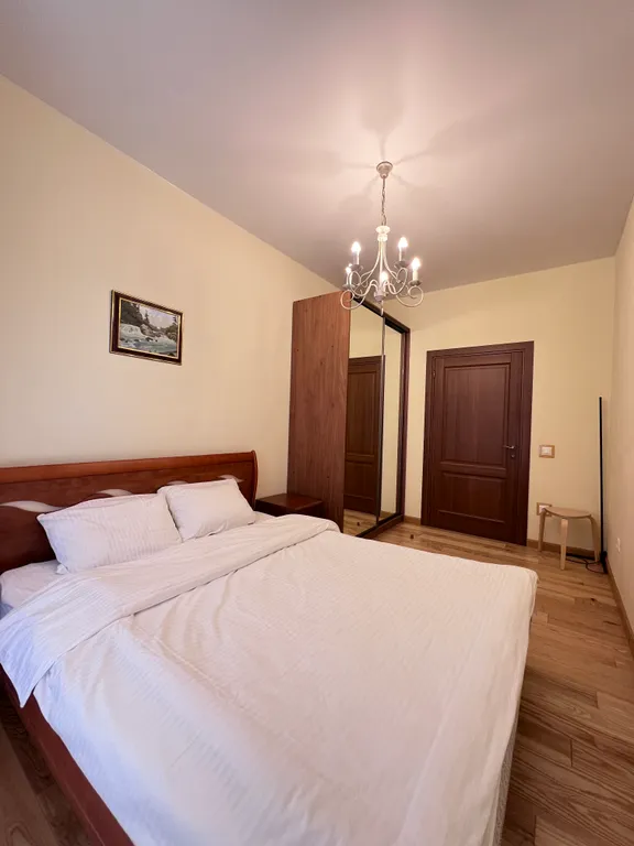 Коттедж с дровяной баней на берегу озера