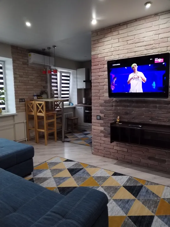 Квартира-студия с отдельной спальней, центр