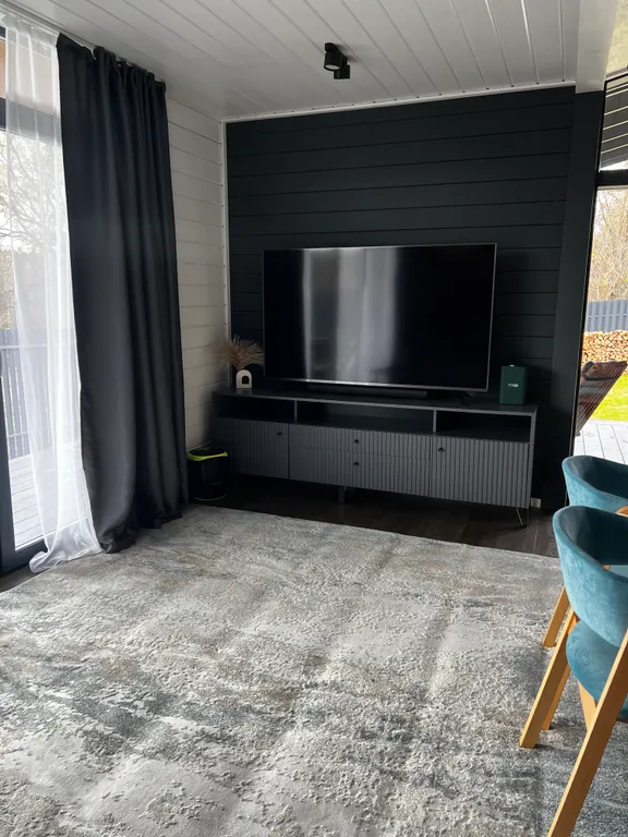 Дом на берегу пруда в Эко-местечке с банным чаном