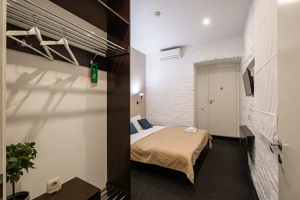 Уютная гостевая комната - практичное проживание в центре Петербурга