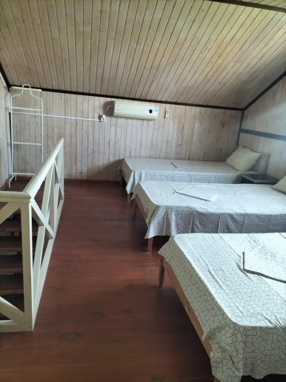 Двухэтажный четырёхместный дом на Азовском море