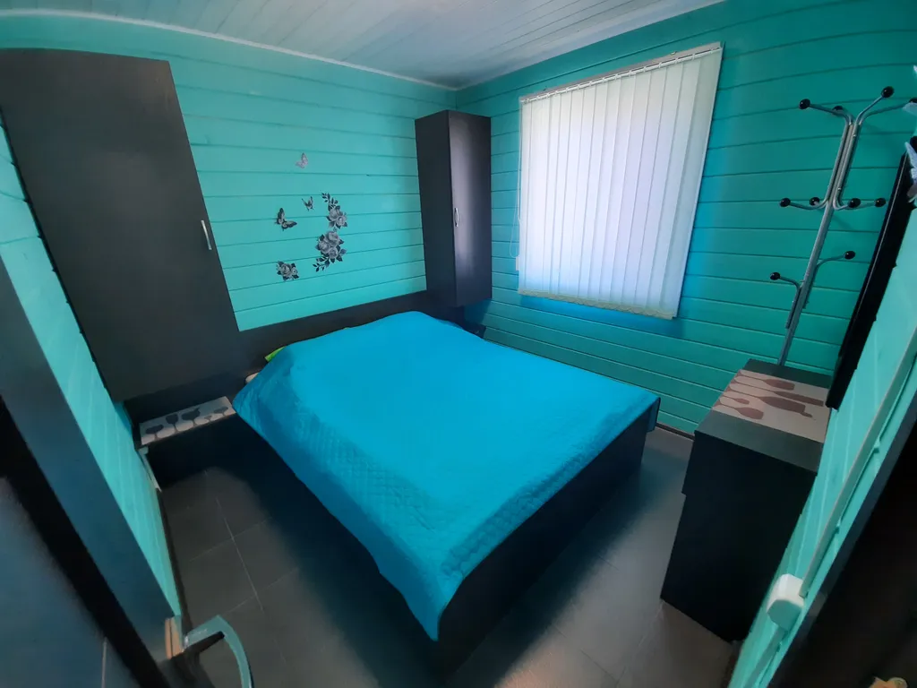 Дом на озере Вуокса с баней и беседкой