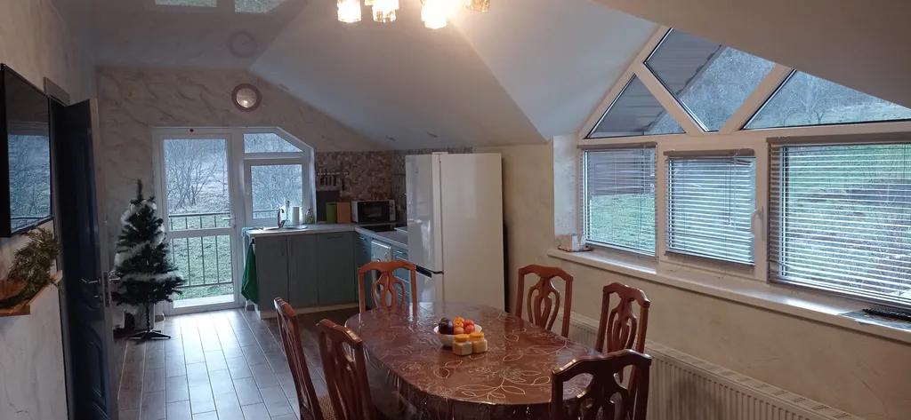 Дом возле термалок